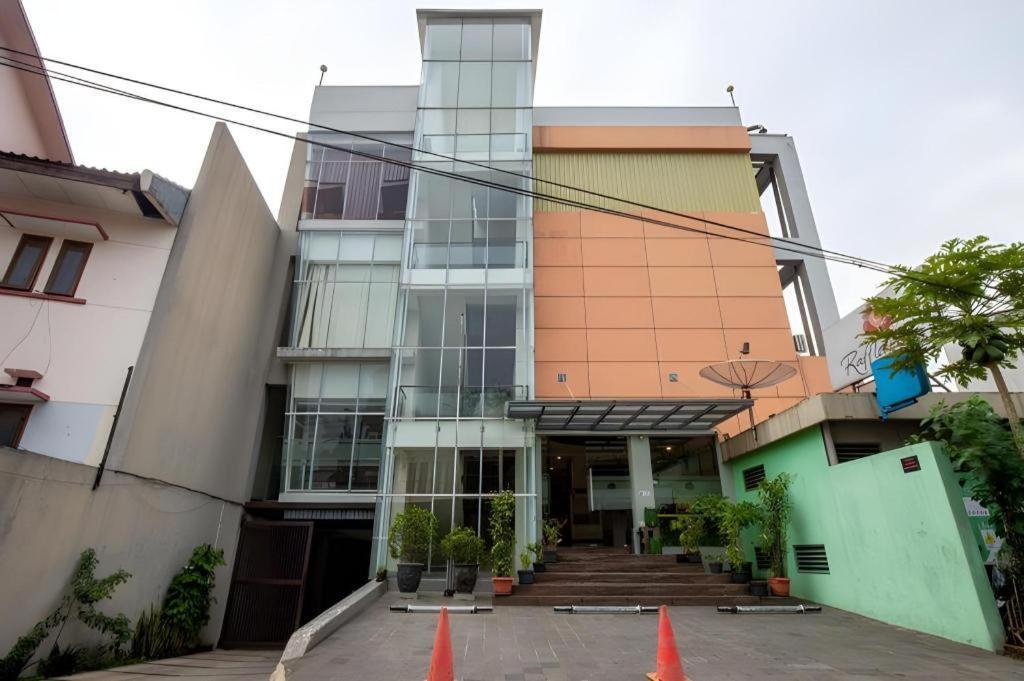 Raffleshom Hotel Bandung Exteriör bild