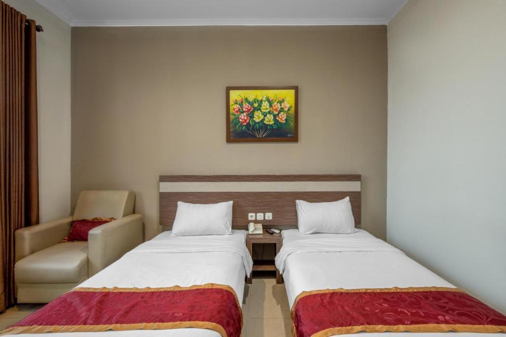 Raffleshom Hotel Bandung Exteriör bild
