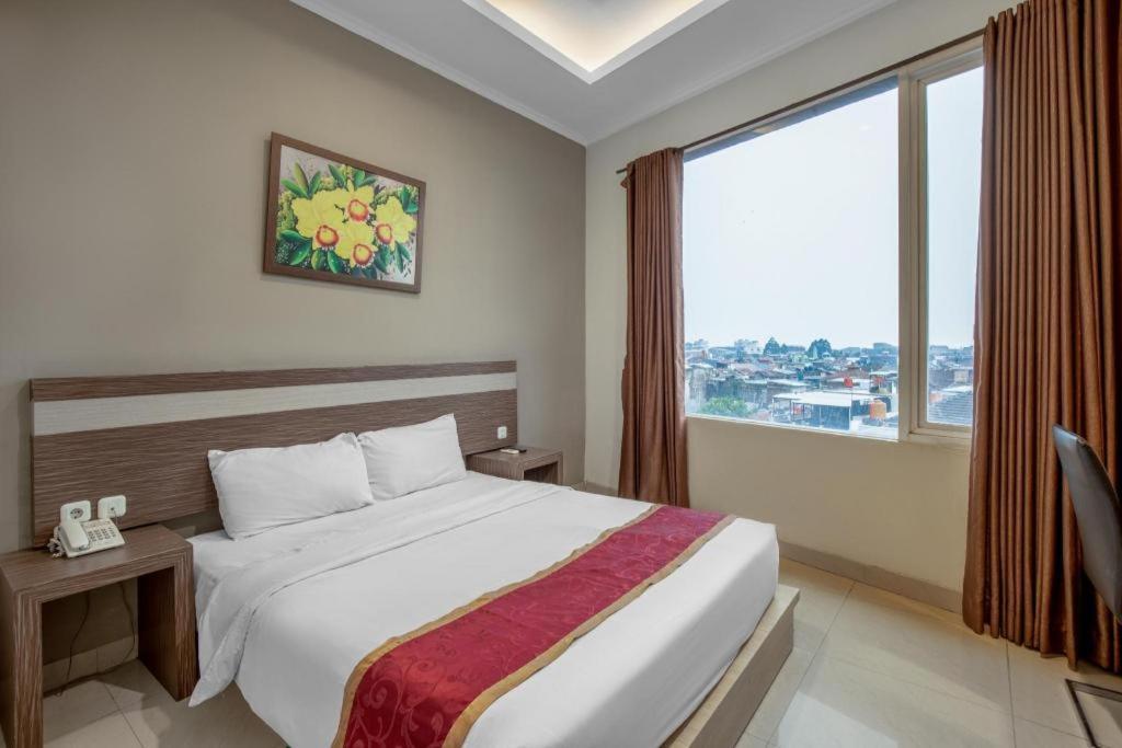Raffleshom Hotel Bandung Exteriör bild